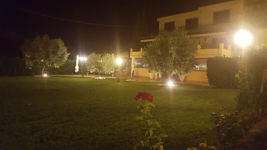 Bed And Breakfast La Corte Degli Ulivi Civitavecchia Exteriér fotografie
